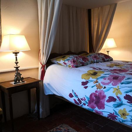 Le Nid De Dany Bed & Breakfast Cosne-sur-Loire Eksteriør bilde