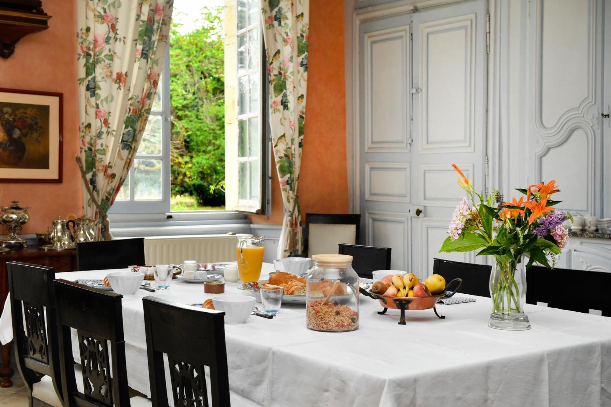 Le Nid De Dany Bed & Breakfast Cosne-sur-Loire Eksteriør bilde
